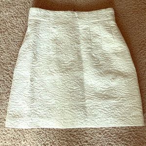NWOT H&M ivory floral skirt
